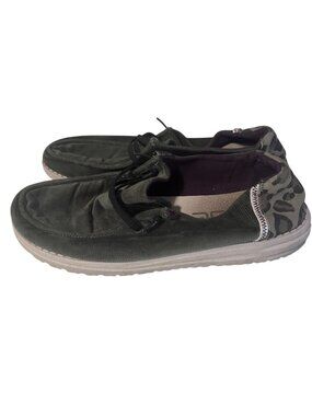 Hey Dude Wendy green with leopard heel size 10
